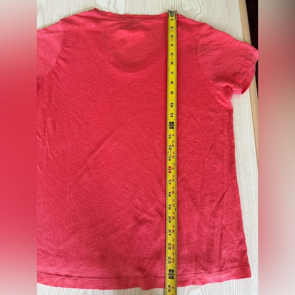 Vineyard Vines T-shirt 100% linen peach/coral color - Picture 3 of 9